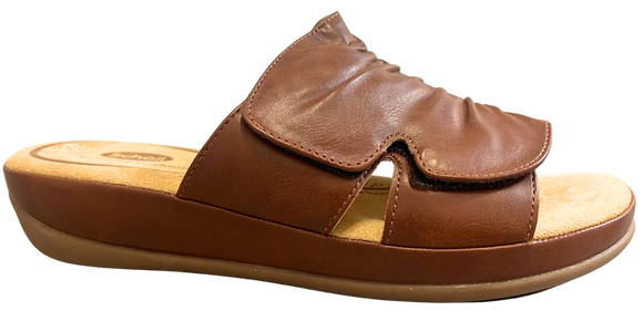 Cora By Scholl